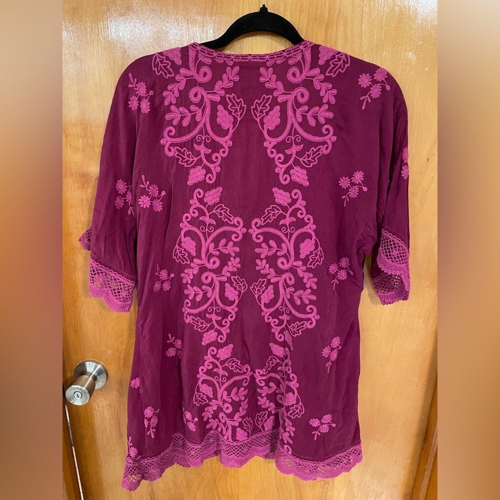 Johnny Was Montak Embroidered Tunic in Rose Wine - Picture 3 of 6